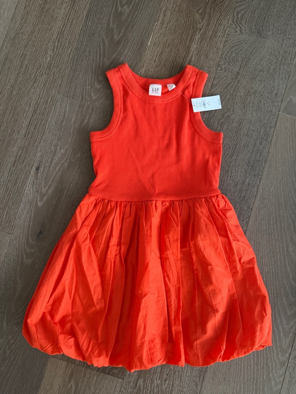 Gap Kids Red dress. Size:S (6-7) NWT.